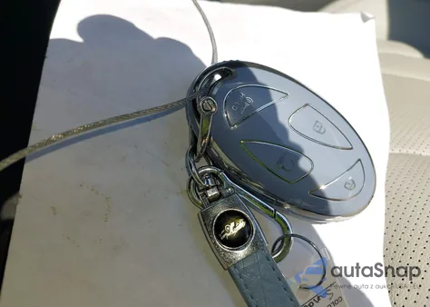 2025 Hyundai Elantra Limited из США, поврежденный, VIN KMHLP4DG4SU932765